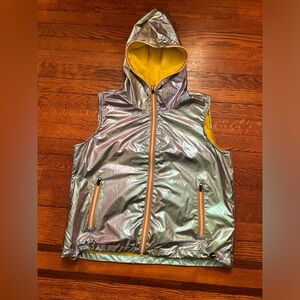 Ashley Sunrise Collection women’s vest silver Zip Hood Pockets size S.